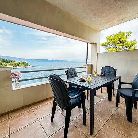 Habek 2 Apartment Vrboska